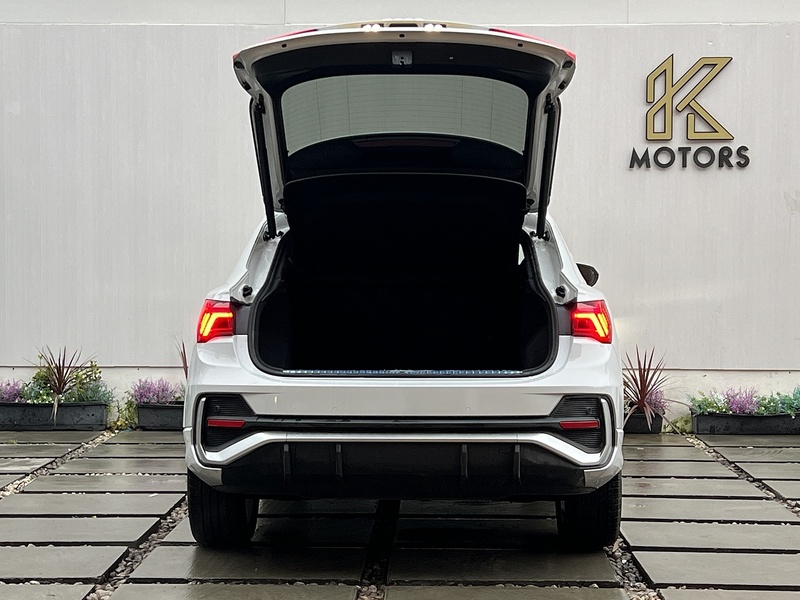 Audi Q3 1.5 TFSI CoD 35 S line Sportback 5dr Petrol S Tronic Euro 6 (s/s) (150 ps) - U289