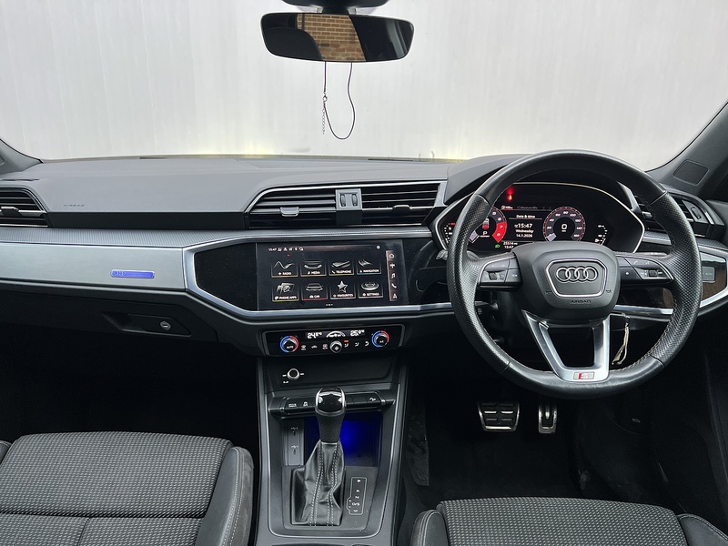 Audi Q3 1.5 TFSI CoD 35 S line Sportback 5dr Petrol S Tronic Euro 6 (s/s) (150 ps) - U289