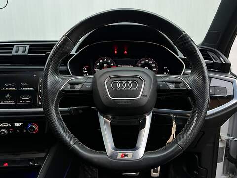 Audi Q3 1.5 TFSI CoD 35 S line Sportback 5dr Petrol S Tronic Euro 6 (s/s) (150 ps) - U289