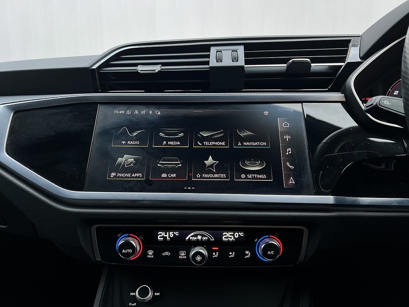 Audi Q3 1.5 TFSI CoD 35 S line Sportback 5dr Petrol S Tronic Euro 6 (s/s) (150 ps) - U289