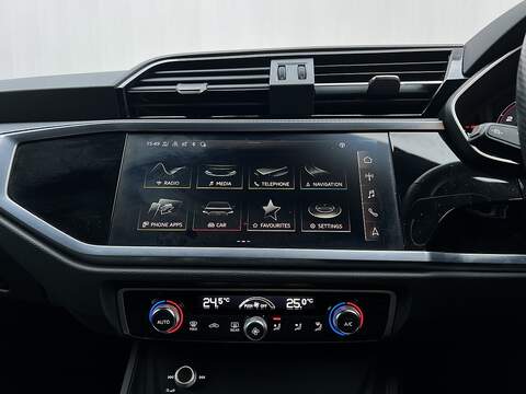 Audi Q3 1.5 TFSI CoD 35 S line Sportback 5dr Petrol S Tronic Euro 6 (s/s) (150 ps) - U289