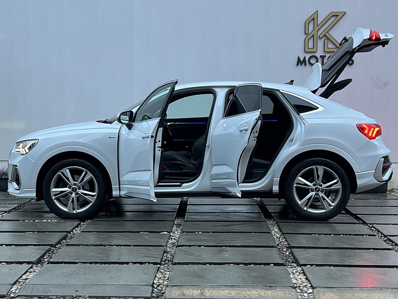 Audi Q3 1.5 TFSI CoD 35 S line Sportback 5dr Petrol S Tronic Euro 6 (s/s) (150 ps) - U289