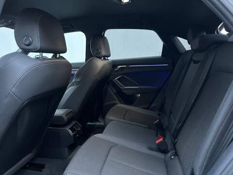 Audi Q3 1.5 TFSI CoD 35 S line Sportback 5dr Petrol S Tronic Euro 6 (s/s) (150 ps) - U289