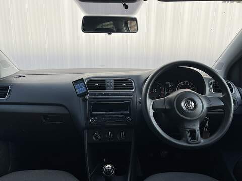 Volkswagen Polo 1.4 Match Edition Hatchback 3dr Petrol Manual Euro 5 (85 ps) - U290