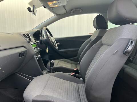Volkswagen Polo 1.4 Match Edition Hatchback 3dr Petrol Manual Euro 5 (85 ps) - U290