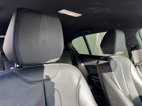 BMW 1 Series 1.5 118i M Sport Shadow Edition Hatchback 5dr Petrol Auto Euro 6 (s/s) (136 ps) - U296