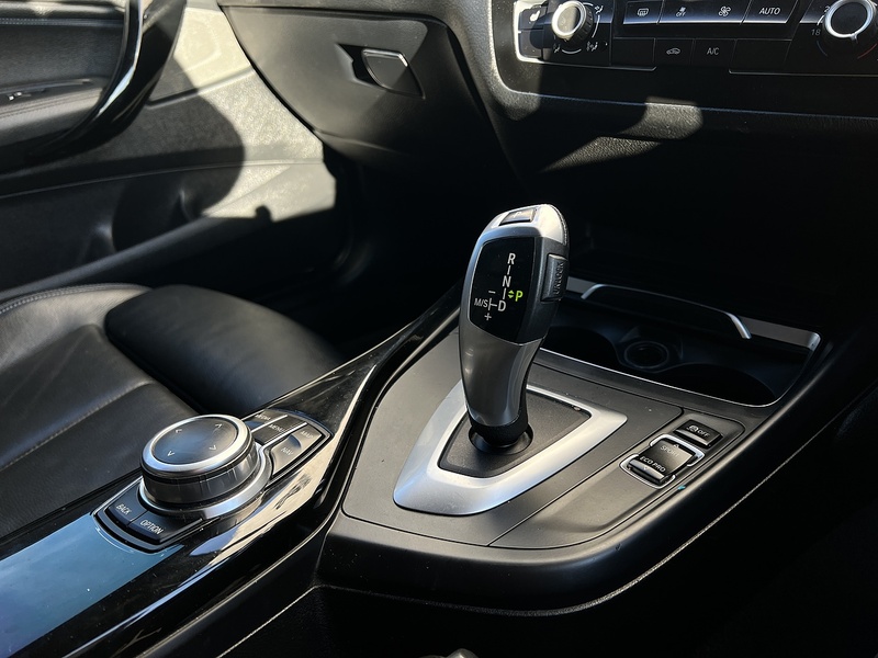 BMW 1 Series 1.5 118i M Sport Shadow Edition Hatchback 5dr Petrol Auto Euro 6 (s/s) (136 ps) - U296