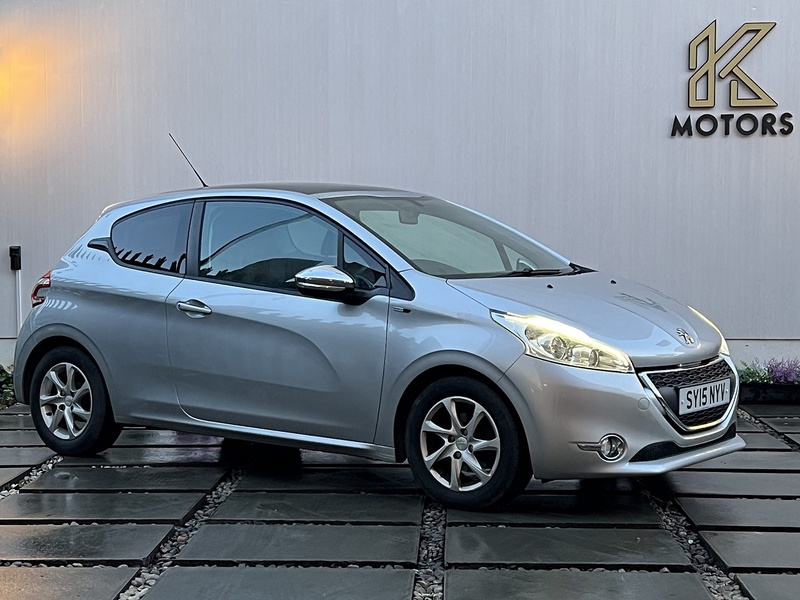 Peugeot 208 1.2 VTi PureTech Style Hatchback 3dr Petrol Manual Euro 5 (82 ps) - U300