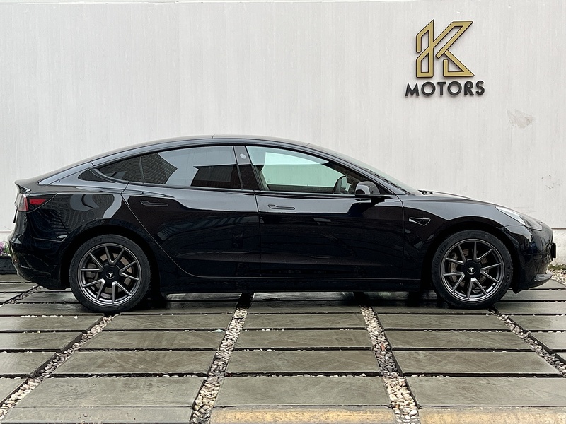 Tesla Model 3 Standard Range Plus Saloon 4dr Electric Auto RWD (241 bhp) - U303