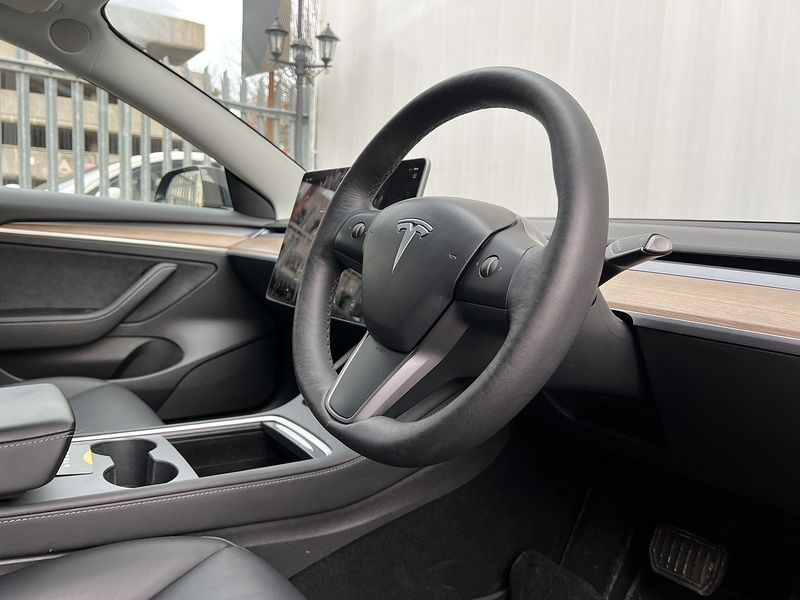 Tesla Model 3 Standard Range Plus Saloon 4dr Electric Auto RWD (241 bhp) - U303