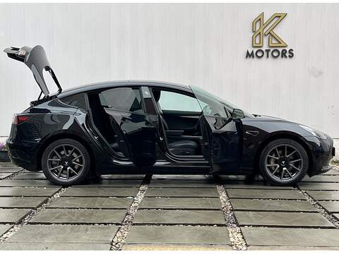Tesla Model 3 Standard Range Plus Saloon 4dr Electric Auto RWD (241 bhp) - U303