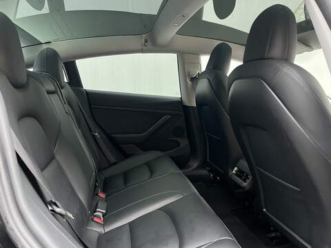 Tesla Model 3 Standard Range Plus Saloon 4dr Electric Auto RWD (241 bhp) - U303