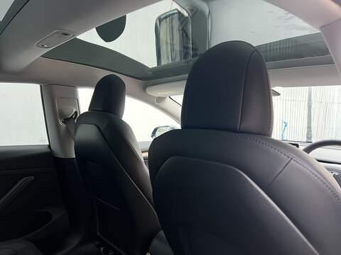 Tesla Model 3 Standard Range Plus Saloon 4dr Electric Auto RWD (241 bhp) - U303