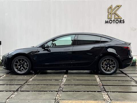 Tesla Model 3 Standard Range Plus Saloon 4dr Electric Auto RWD (241 bhp) - U303