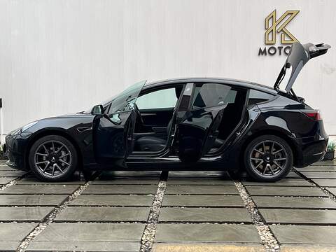 Tesla Model 3 Standard Range Plus Saloon 4dr Electric Auto RWD (241 bhp) - U303