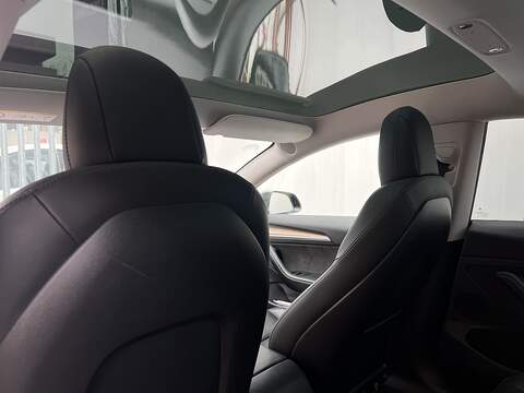 Tesla Model 3 Standard Range Plus Saloon 4dr Electric Auto RWD (241 bhp) - U303