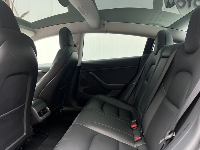 Tesla Model 3 Standard Range Plus Saloon 4dr Electric Auto RWD (241 bhp) - U303