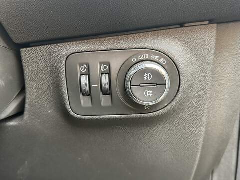 Vauxhall Corsa 1.4i Energy Hatchback 5dr Petrol Manual Euro 6 (s/s) (90 ps) - U312