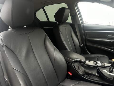 BMW 3 Series 2.0 320i Luxury Saloon 4dr Petrol Auto xDrive Euro 6 (s/s) (184 ps) - U314