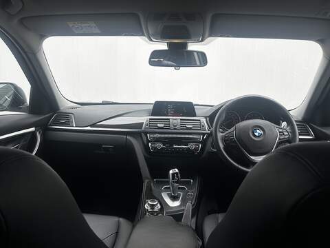 BMW 3 Series 2.0 320i Luxury Saloon 4dr Petrol Auto xDrive Euro 6 (s/s) (184 ps) - U314