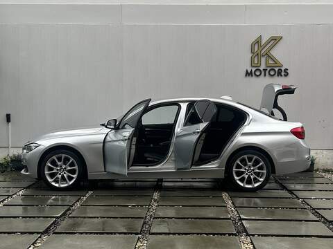 BMW 3 Series 2.0 320i Luxury Saloon 4dr Petrol Auto xDrive Euro 6 (s/s) (184 ps) - U314