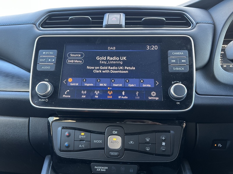 Nissan Leaf 40kWh N-Connecta Hatchback 5dr Electric Auto (150 ps) - U318