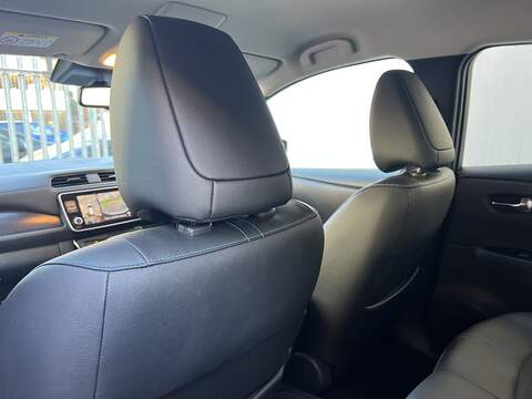 Nissan Leaf 40kWh N-Connecta Hatchback 5dr Electric Auto (150 ps) - U318