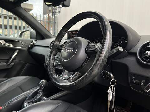 Audi A1 1.4 TFSI S line Sportback 5dr Petrol S Tronic Euro 6 (s/s) (125 ps) - U322