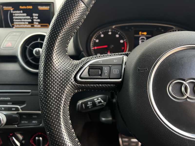 Audi A1 1.4 TFSI S line Sportback 5dr Petrol S Tronic Euro 6 (s/s) (125 ps) - U322