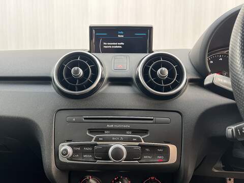 Audi A1 1.4 TFSI S line Sportback 5dr Petrol S Tronic Euro 6 (s/s) (125 ps) - U322