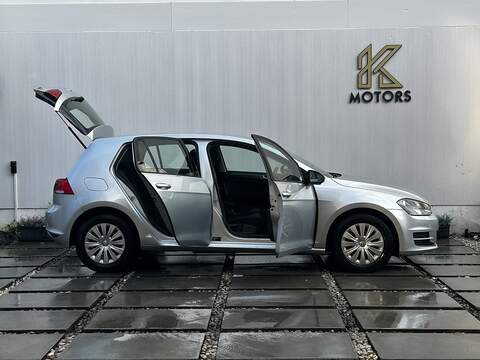 Volkswagen Golf 1.4 TSI BlueMotion Tech S Hatchback 5dr Petrol DSG Euro 5 (s/s) (122 ps) - U324