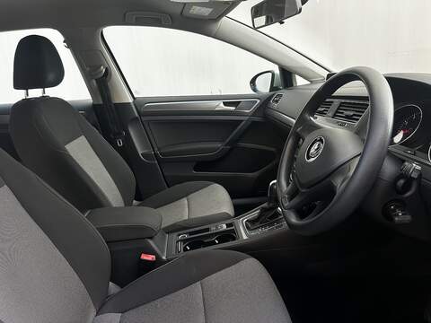 Volkswagen Golf 1.4 TSI BlueMotion Tech S Hatchback 5dr Petrol DSG Euro 5 (s/s) (122 ps) - U324