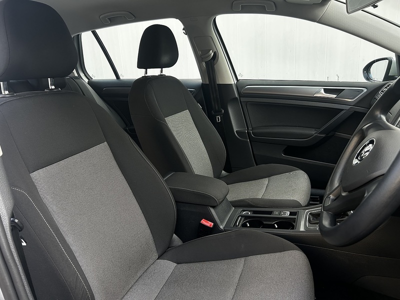 Volkswagen Golf 1.4 TSI BlueMotion Tech S Hatchback 5dr Petrol DSG Euro 5 (s/s) (122 ps) - U324