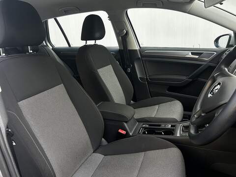Volkswagen Golf 1.4 TSI BlueMotion Tech S Hatchback 5dr Petrol DSG Euro 5 (s/s) (122 ps) - U324
