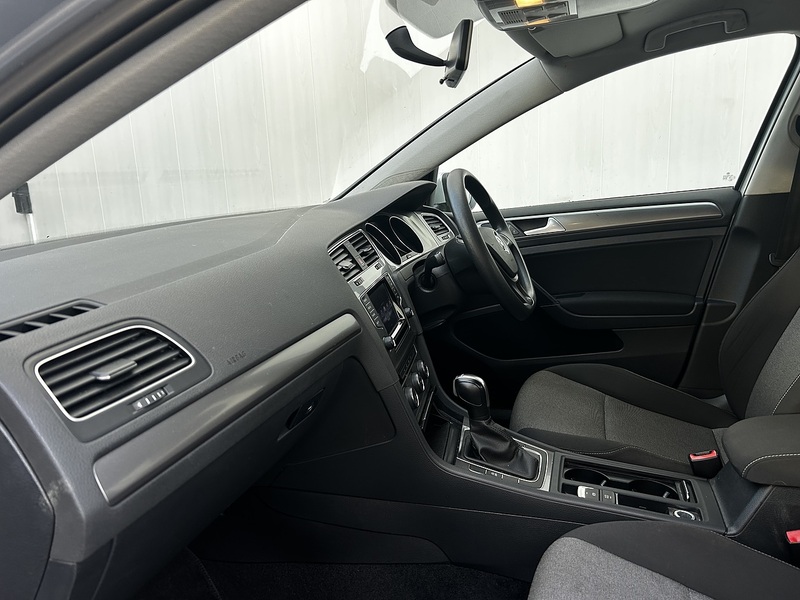 Volkswagen Golf 1.4 TSI BlueMotion Tech S Hatchback 5dr Petrol DSG Euro 5 (s/s) (122 ps) - U324