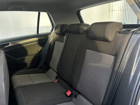 Volkswagen Golf 1.4 TSI BlueMotion Tech S Hatchback 5dr Petrol DSG Euro 5 (s/s) (122 ps) - U324