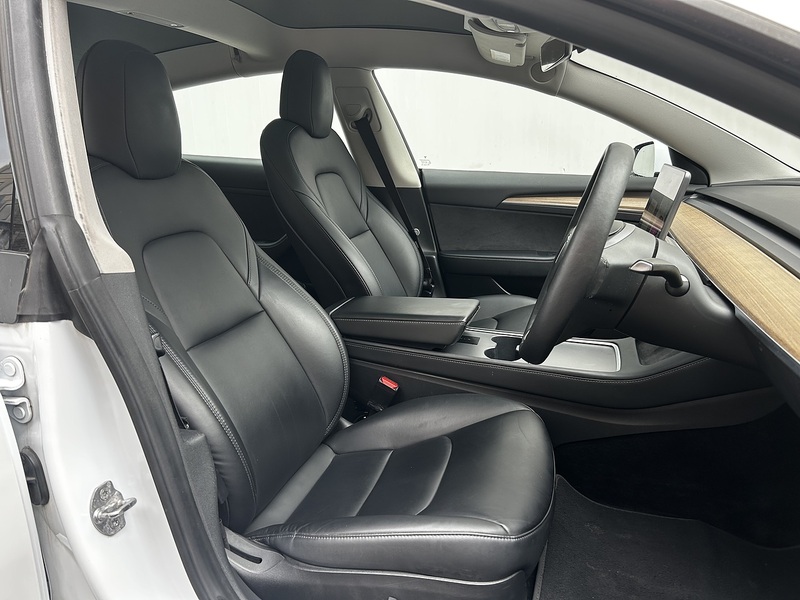 Tesla Model 3 (Dual Motor) Long Range Saloon 4dr Electric Auto 4WDE (346 ps) - U333