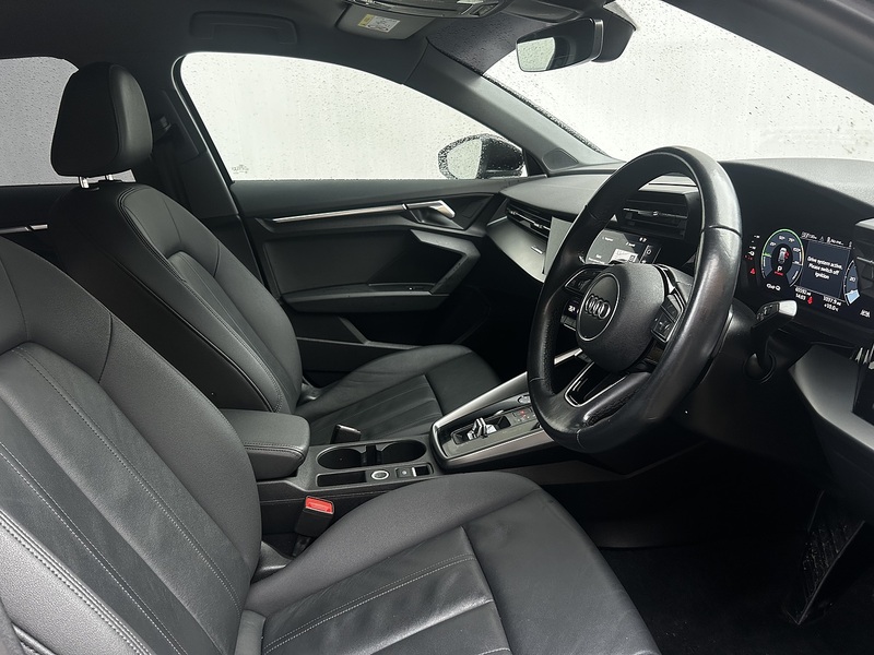 Audi A3 1.4 TFSIe 40 Sport Sportback 5dr Petrol Plug-in Hybrid S Tronic Euro 6 (s/s) 13kWh (204 ps) - U338