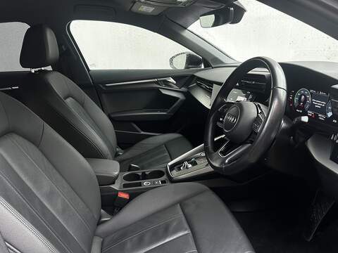 Audi A3 1.4 TFSIe 40 Sport Sportback 5dr Petrol Plug-in Hybrid S Tronic Euro 6 (s/s) 13kWh (204 ps) - U338