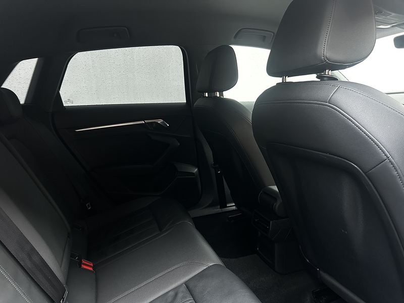 Audi A3 1.4 TFSIe 40 Sport Sportback 5dr Petrol Plug-in Hybrid S Tronic Euro 6 (s/s) 13kWh (204 ps) - U338