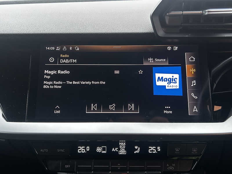 Audi A3 1.4 TFSIe 40 Sport Sportback 5dr Petrol Plug-in Hybrid S Tronic Euro 6 (s/s) 13kWh (204 ps) - U338