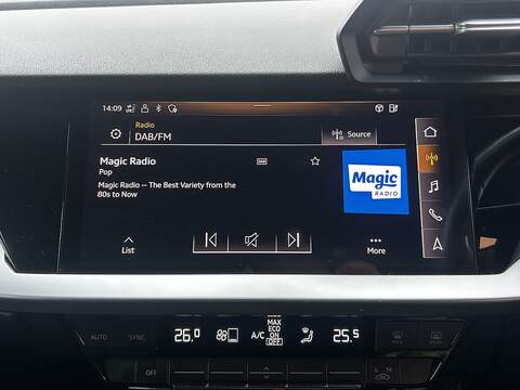 Audi A3 1.4 TFSIe 40 Sport Sportback 5dr Petrol Plug-in Hybrid S Tronic Euro 6 (s/s) 13kWh (204 ps) - U338