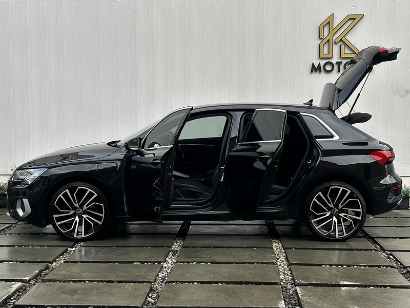 Audi A3 1.4 TFSIe 40 Sport Sportback 5dr Petrol Plug-in Hybrid S Tronic Euro 6 (s/s) 13kWh (204 ps) - U338