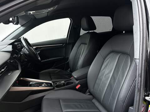 Audi A3 1.4 TFSIe 40 Sport Sportback 5dr Petrol Plug-in Hybrid S Tronic Euro 6 (s/s) 13kWh (204 ps) - U338