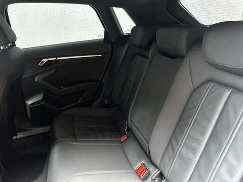 Audi A3 1.4 TFSIe 40 Sport Sportback 5dr Petrol Plug-in Hybrid S Tronic Euro 6 (s/s) 13kWh (204 ps) - U338