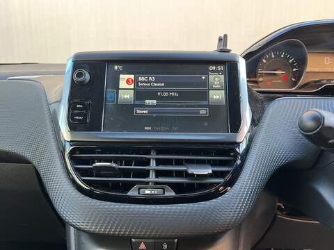 Peugeot 208 1.2 PureTech Active Hatchback 3dr Petrol Manual Euro 6 (82 ps) - U341