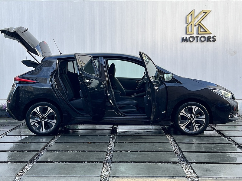 Nissan Leaf 40kWh N-Connecta Hatchback 5dr Electric Auto (150 ps) - U344