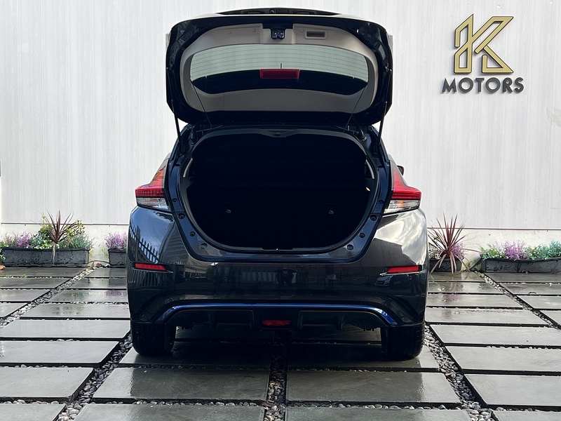 Nissan Leaf 40kWh N-Connecta Hatchback 5dr Electric Auto (150 ps) - U344