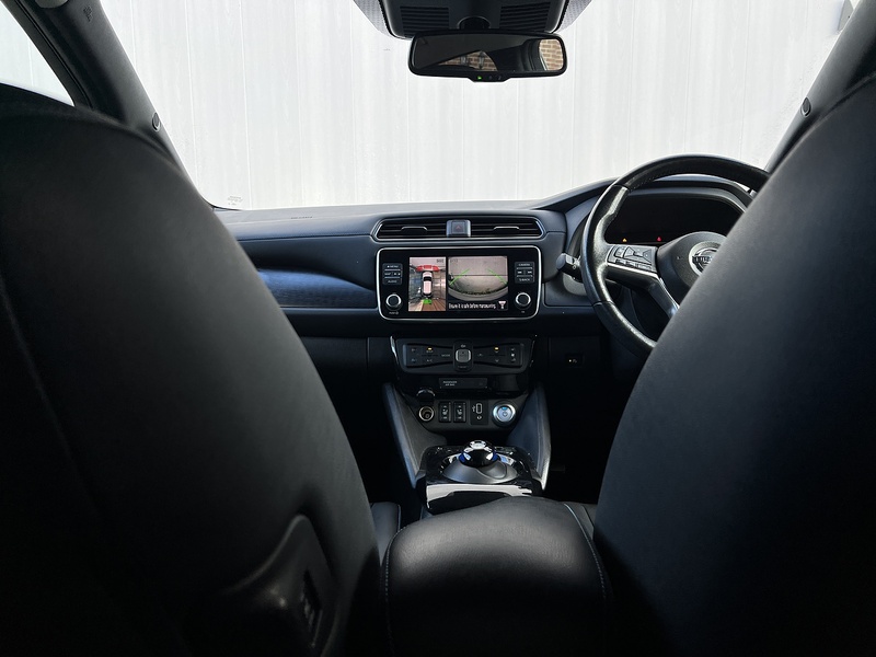 Nissan Leaf 40kWh N-Connecta Hatchback 5dr Electric Auto (150 ps) - U344