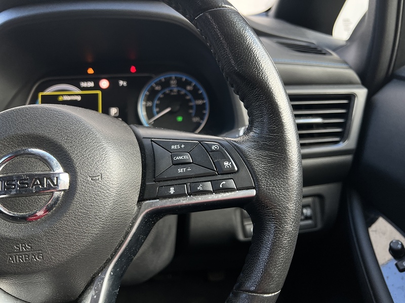 Nissan Leaf 40kWh N-Connecta Hatchback 5dr Electric Auto (150 ps) - U344